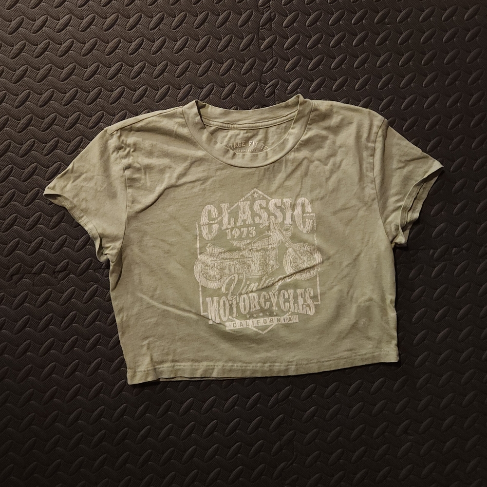 Aeropostale Women's Crop Top Size Medium